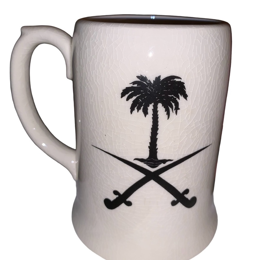 Elegant Palm Tree Ceramic Mug